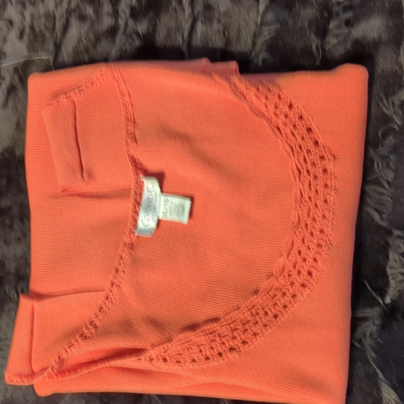 This is a knitted tank top by Conrad c. Collection size is extra large. - Picture 6 of 6
